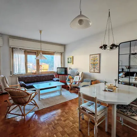 Spacious Family In Apartment
